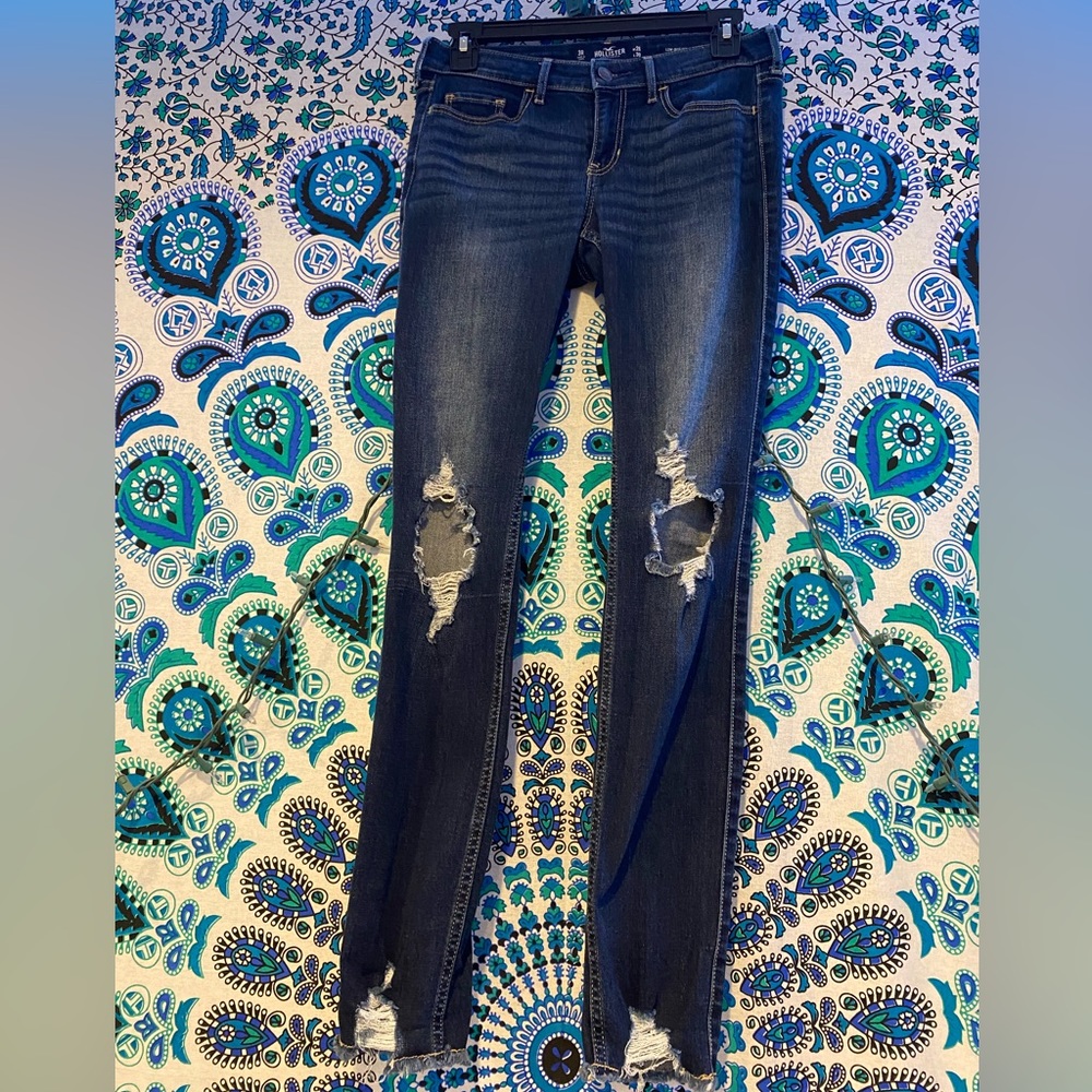 Hollister low rise super skinny jeans size 3